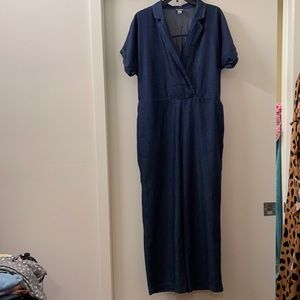 Denim Jumped Suits With Pockets 👖